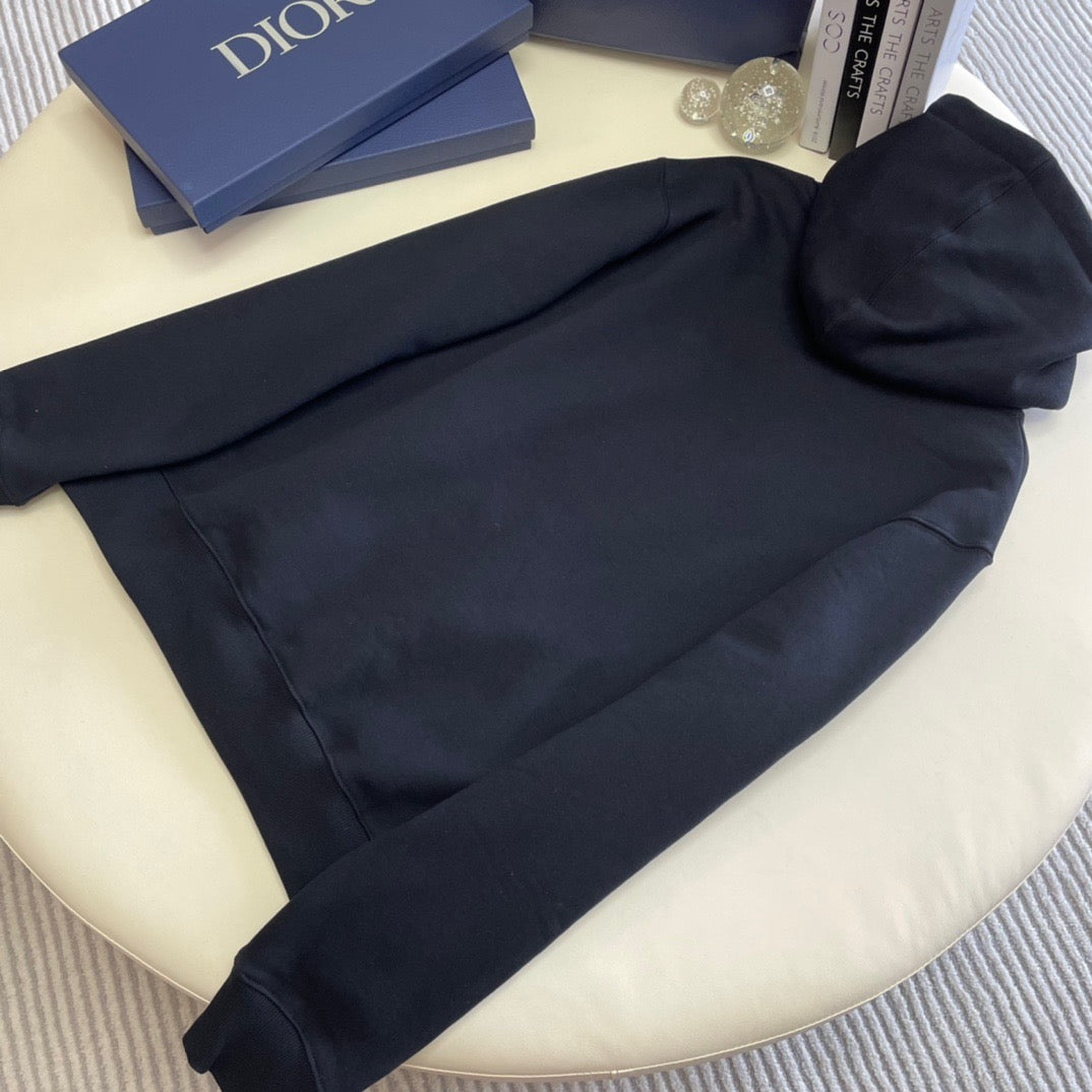 Sudadera con capucha negra y gris