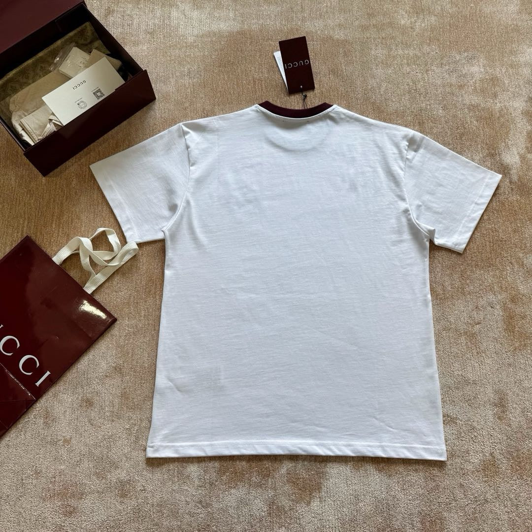 Weißes T-Shirt