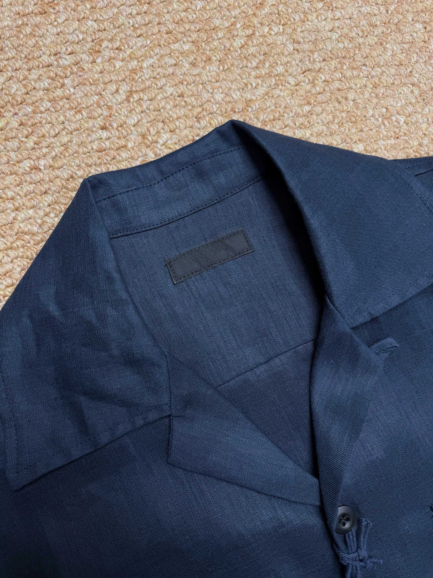 Dunkelblaue Jacke