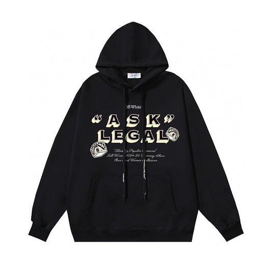 Schwarz-weißer Kapuzenpullover