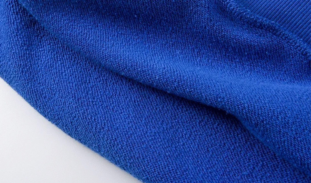 Sudadera con capucha azul
