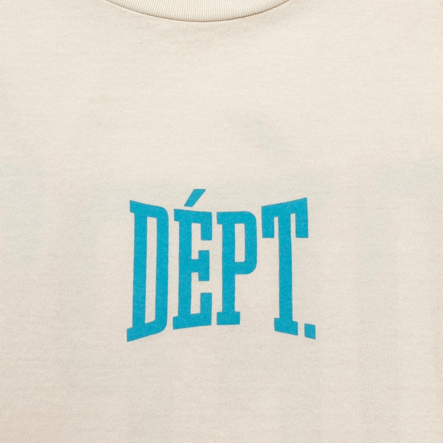 Camiseta blanca y negra