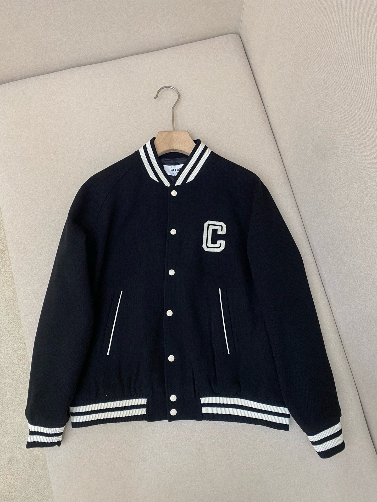 Chaqueta negra