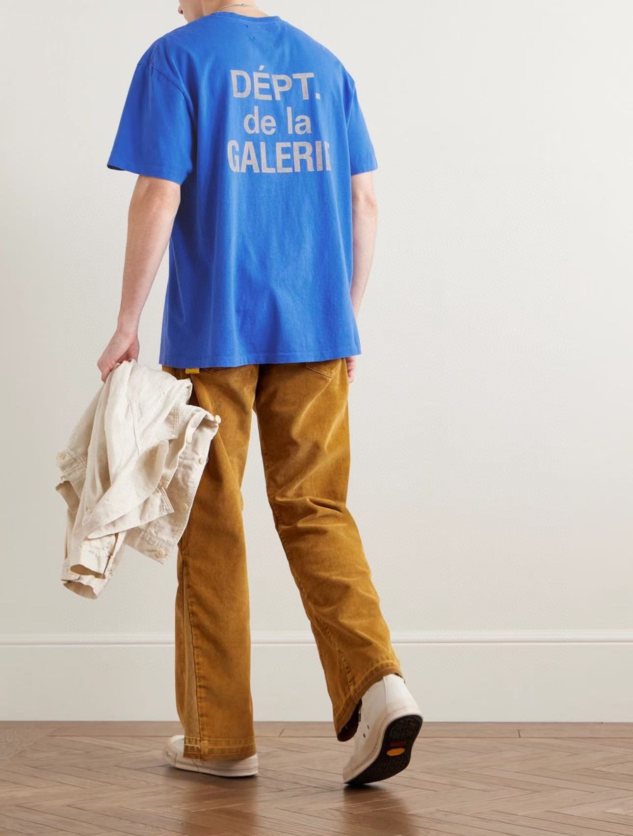 Mehrfarbiges T-Shirt