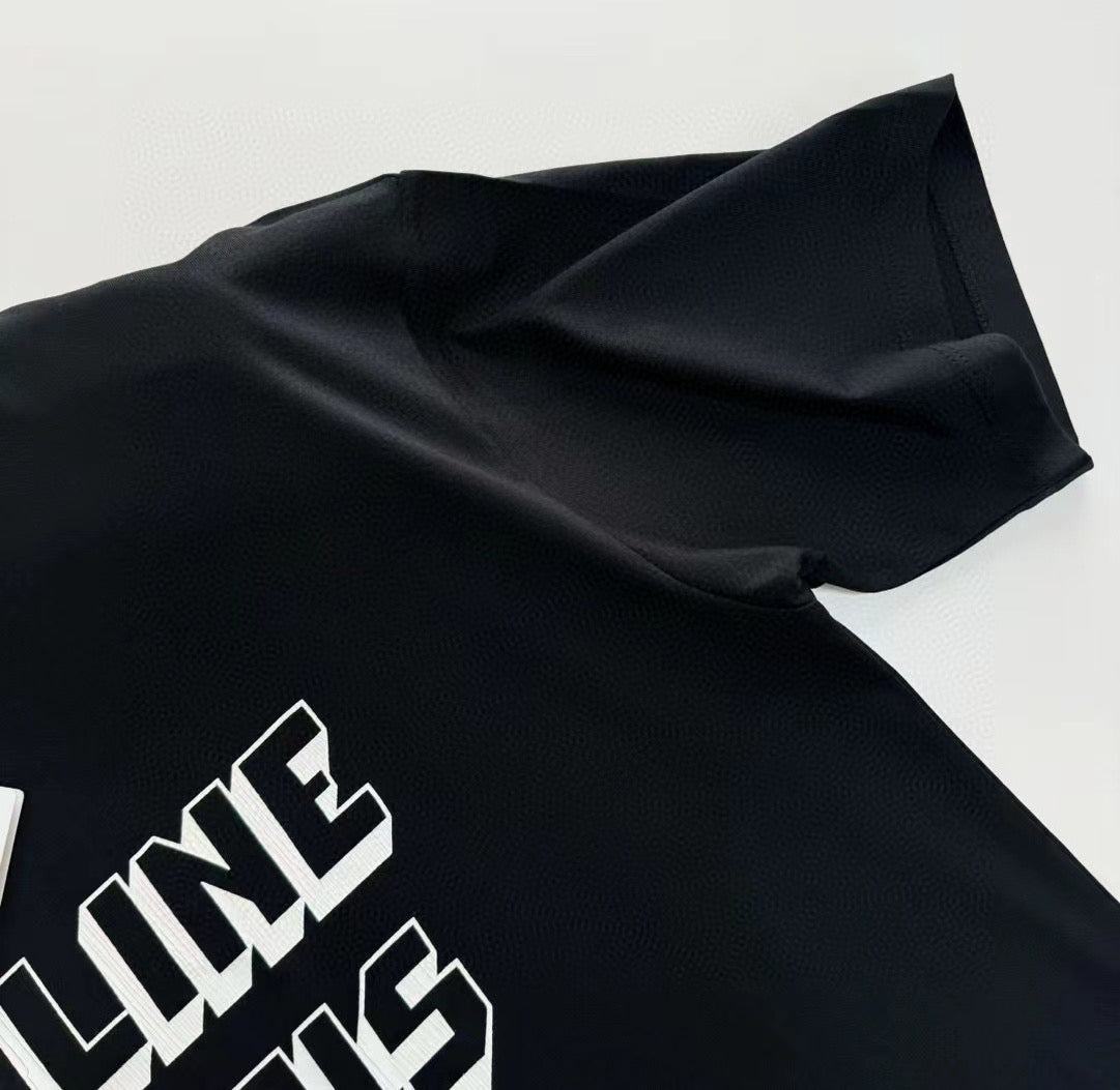 Black T-shirt