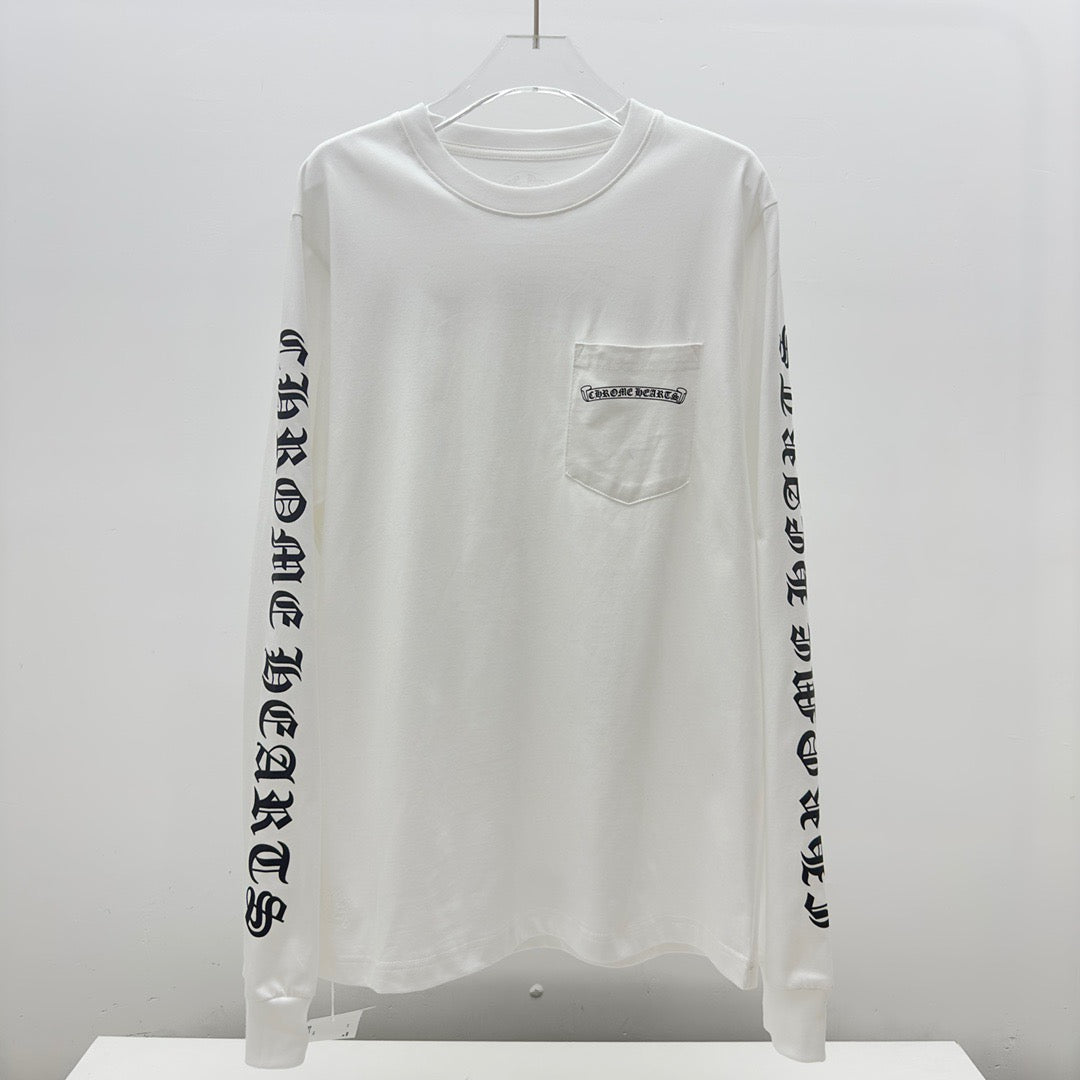 Camiseta en blanco y negro