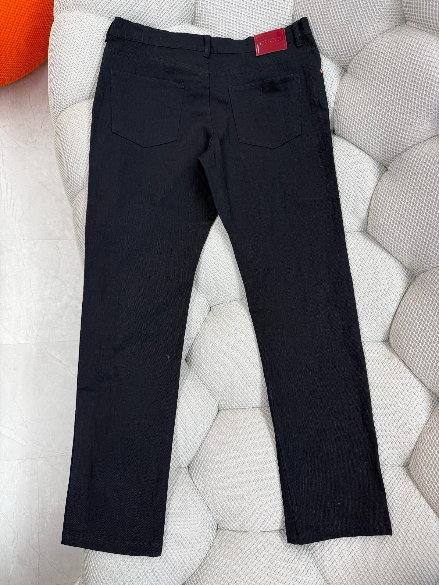 Pantalón negro