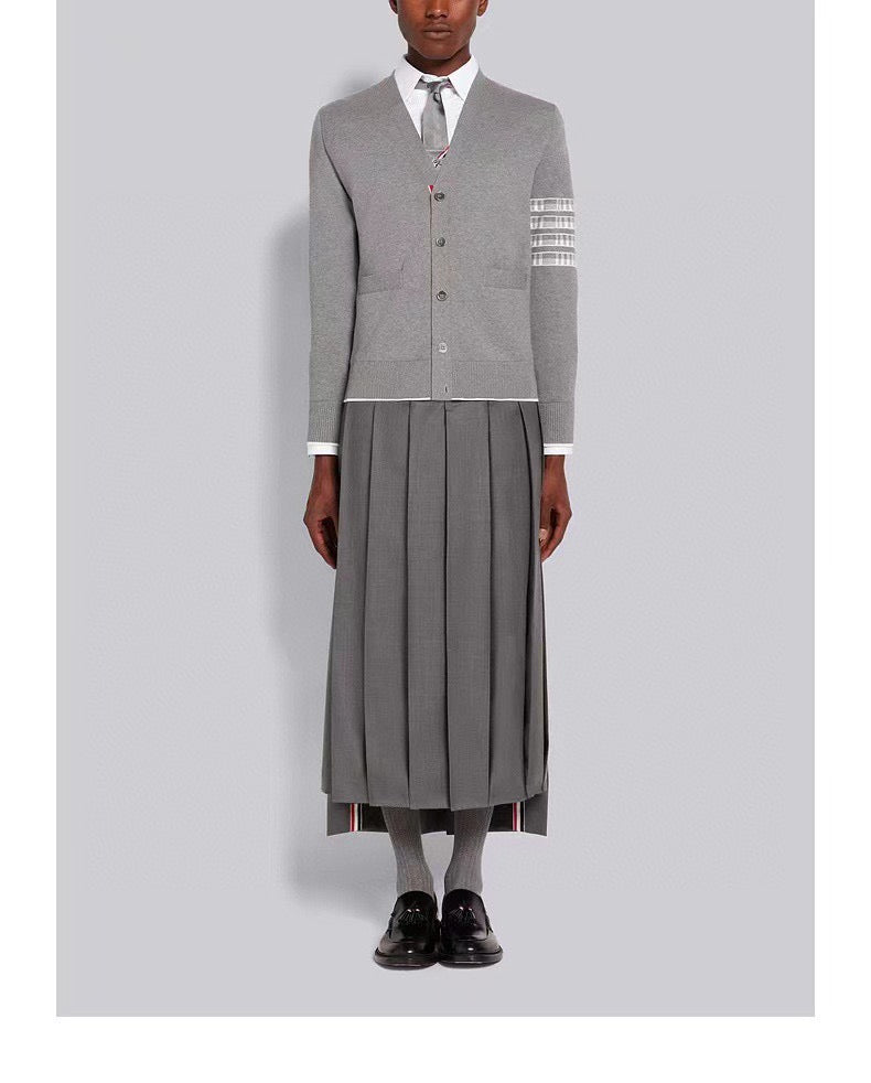 سترة زرقاء ورمادية