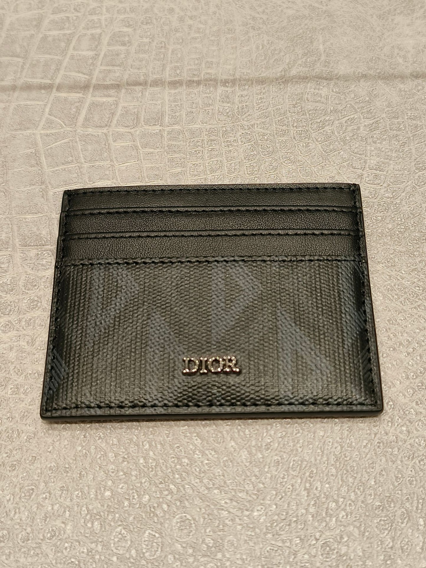 Cartera gris y marrón gris