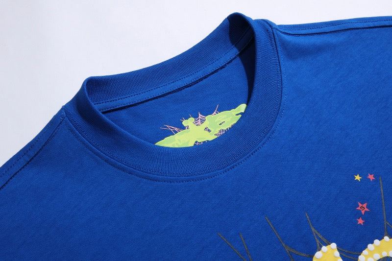 Camiseta azul y azul cielo