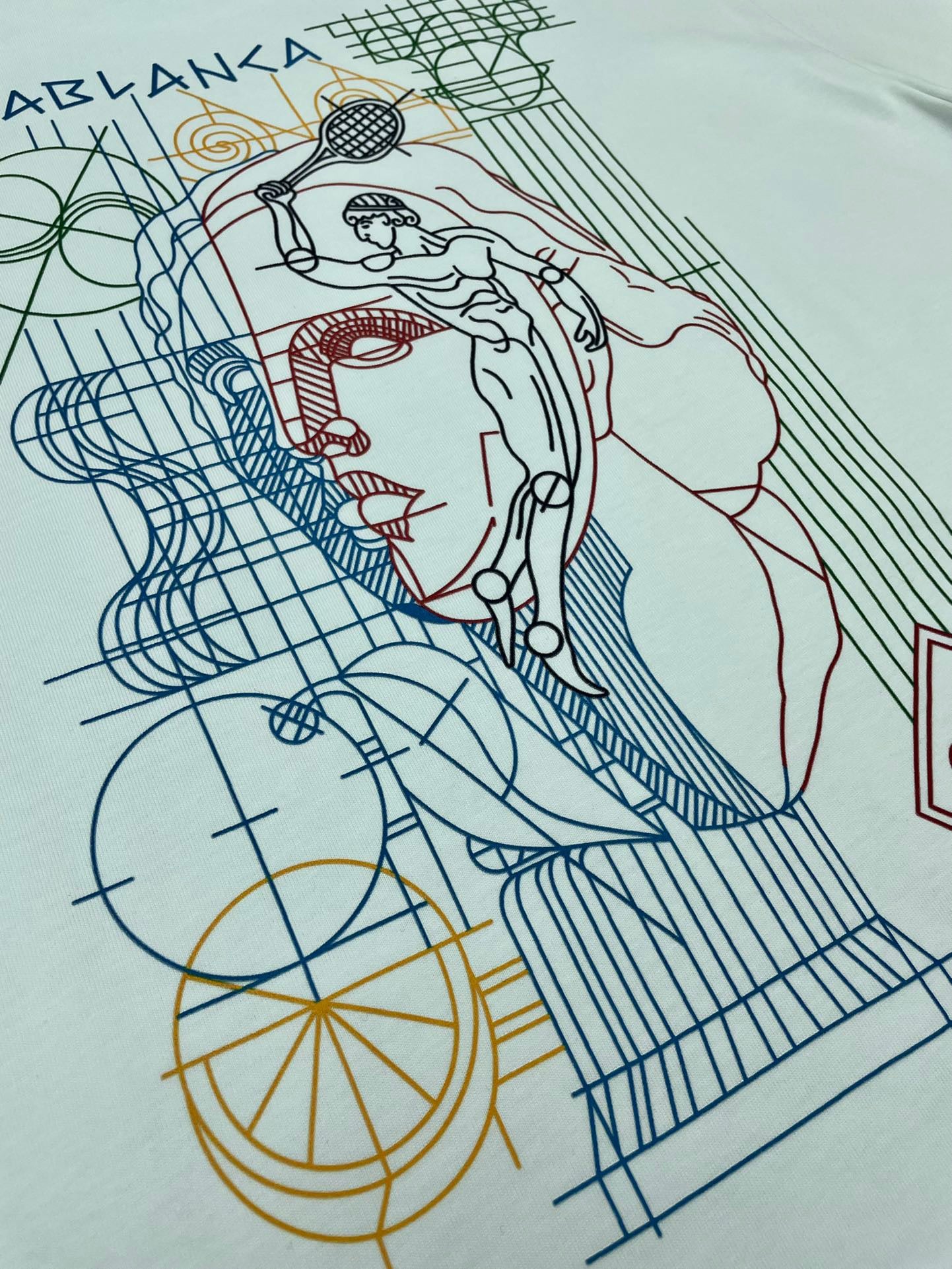 Camiseta en blanco y negro
