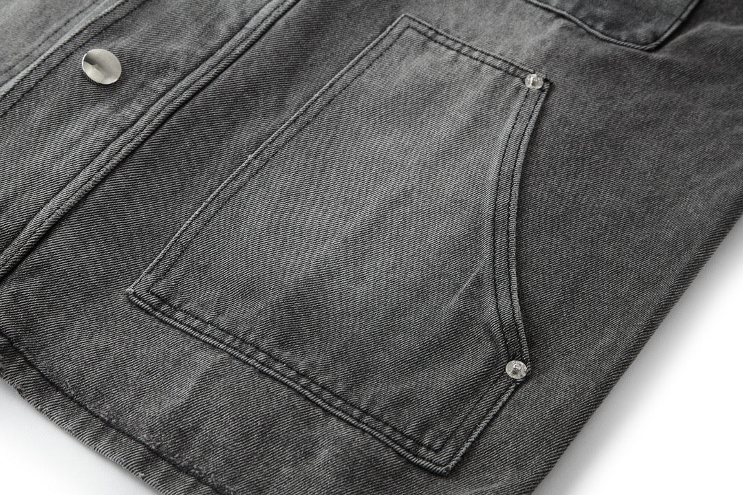Chaqueta negra y gris