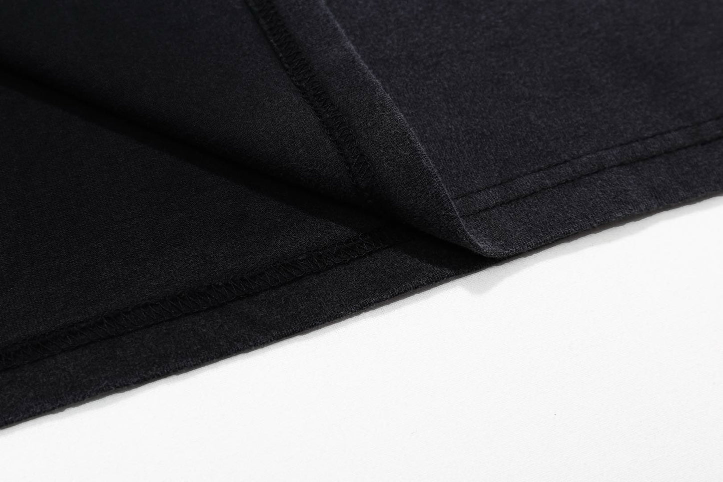 Schwarzes T-Shirt