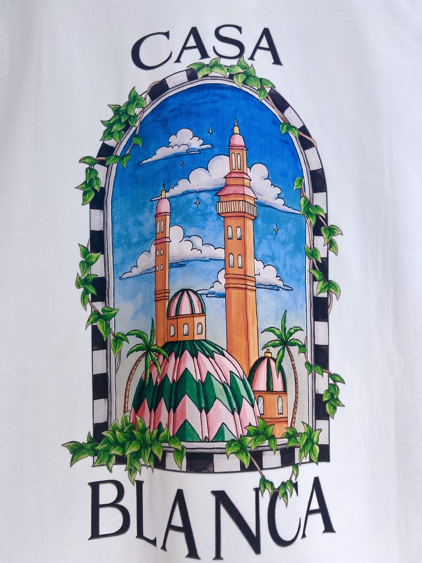 weißes T-Shirt