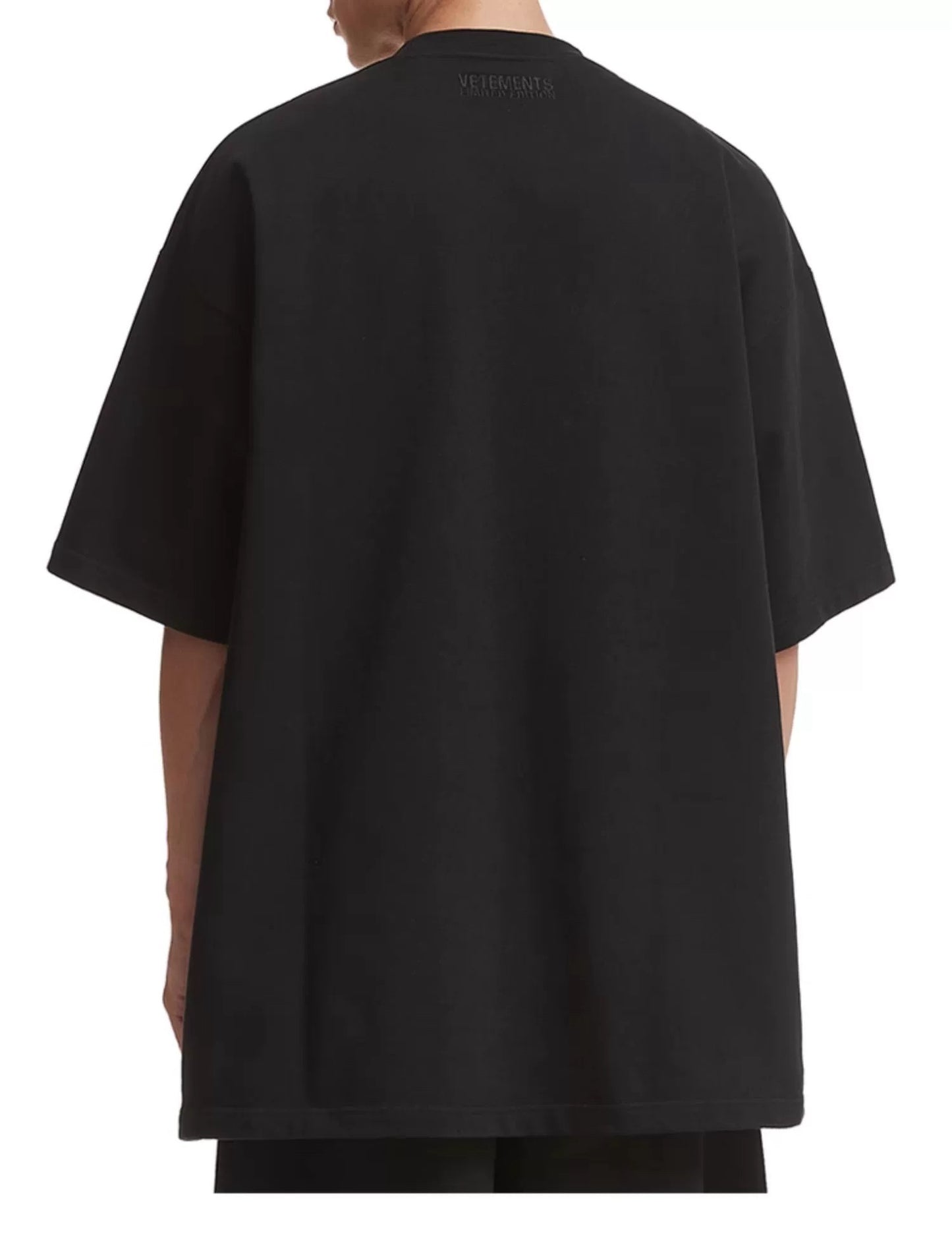 Schwarzes T-Shirt