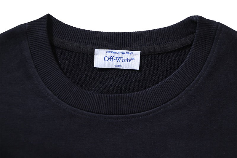 Sudadera blanca y negra