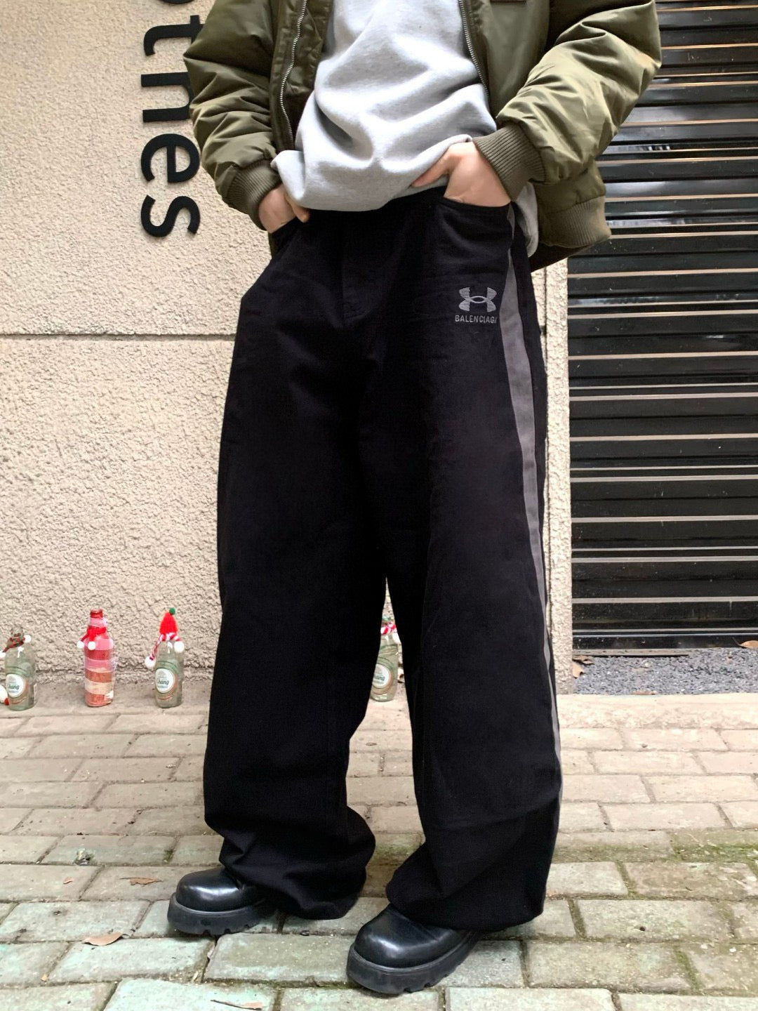 Black Pant - Size M