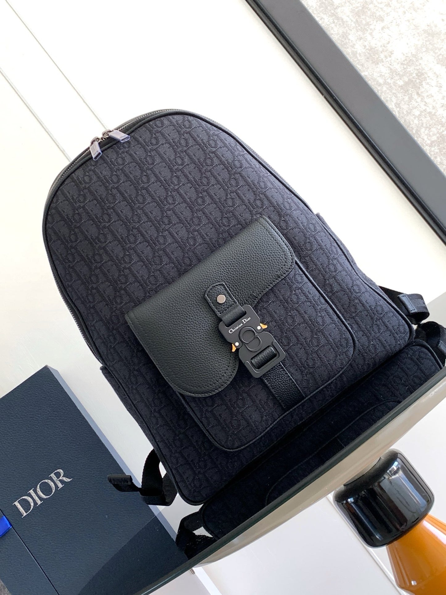 Mehrfarbige Tasche