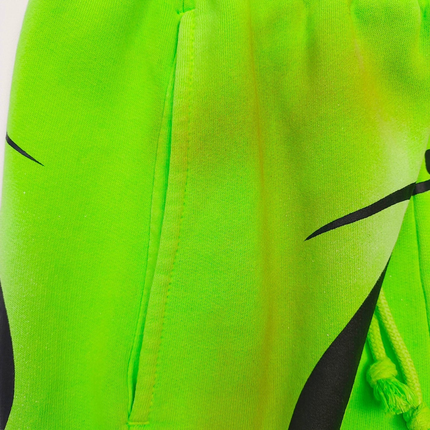 Dunkelgrüne Shorts