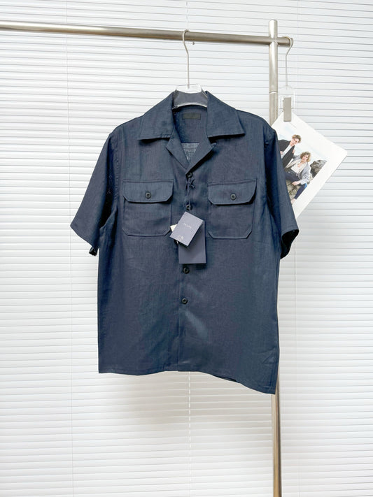 Dunkelblaue Jacke