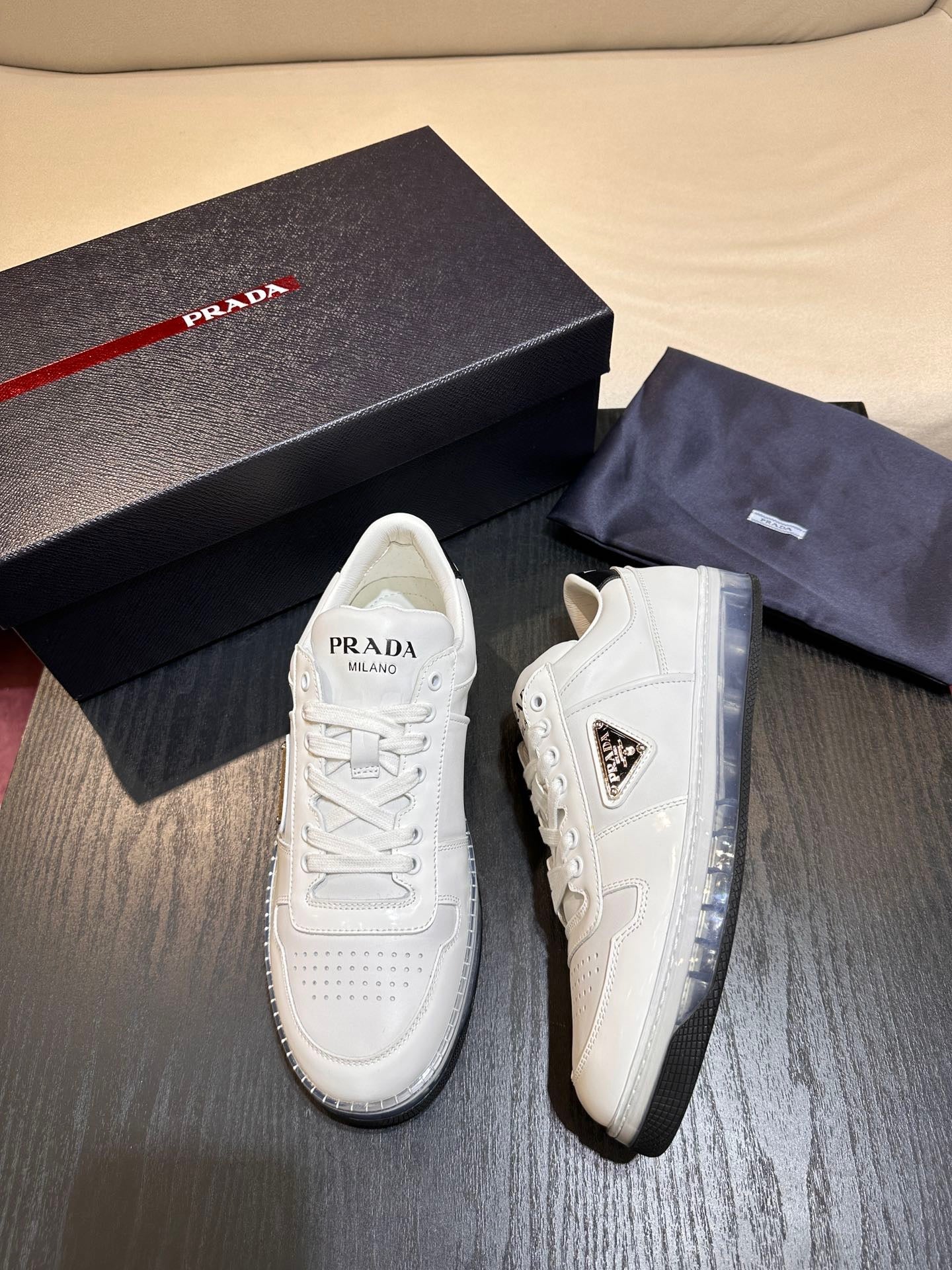 Zapatos blancos