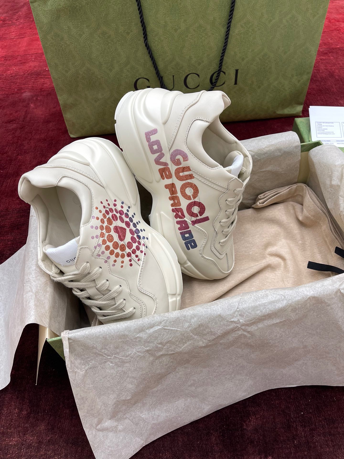 Zapatos blancos