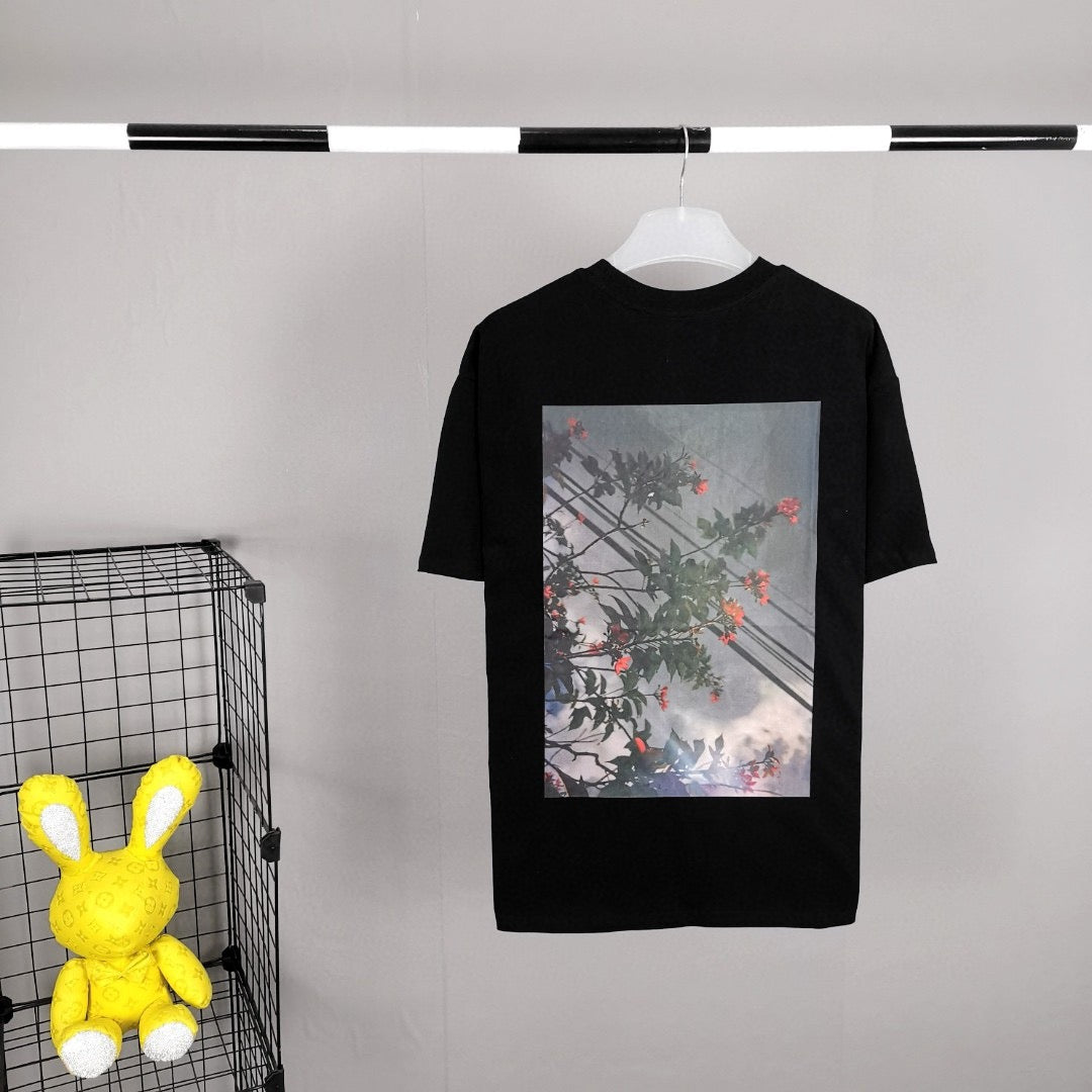 Camisetas blancas y negras