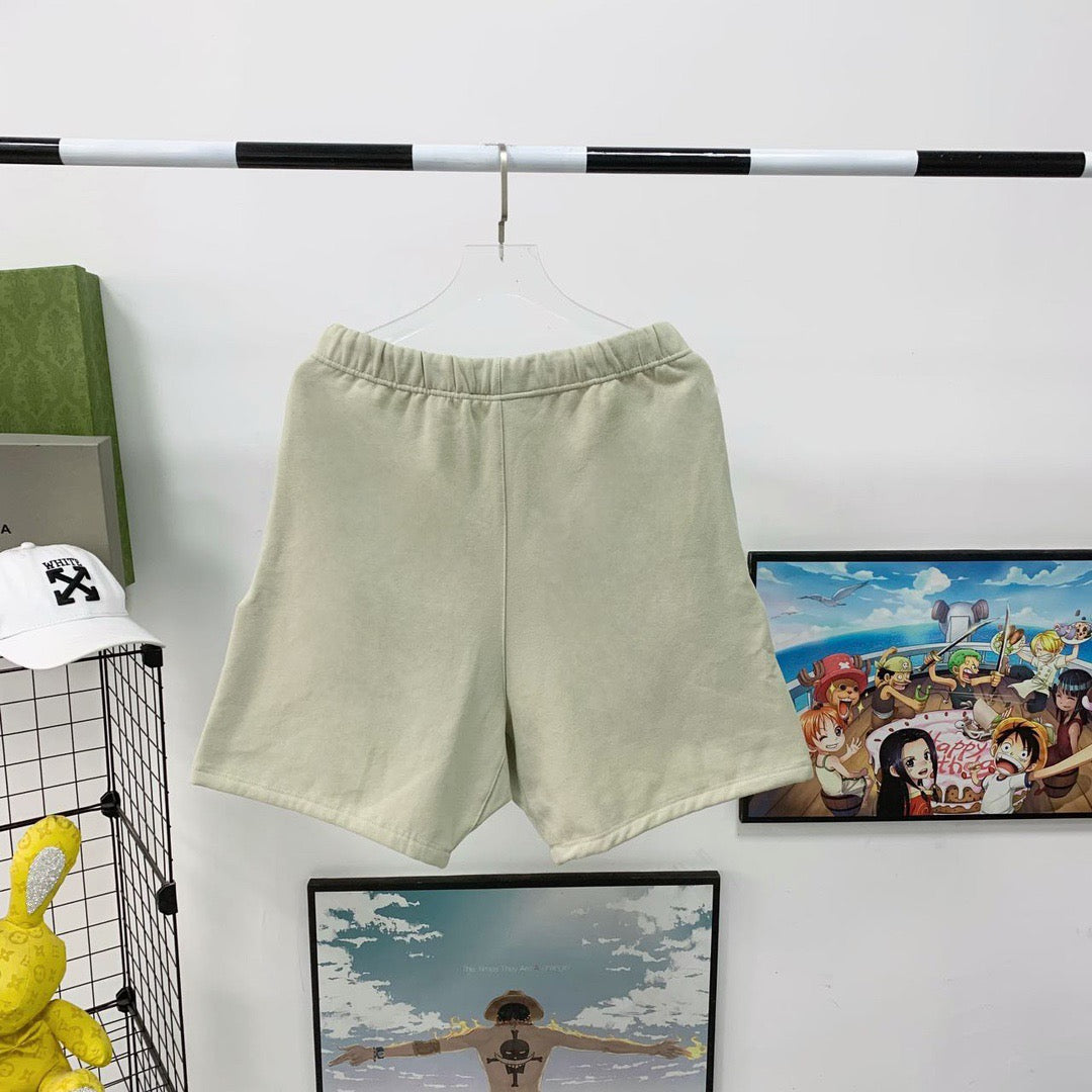 Pantalones cortos grises y negros