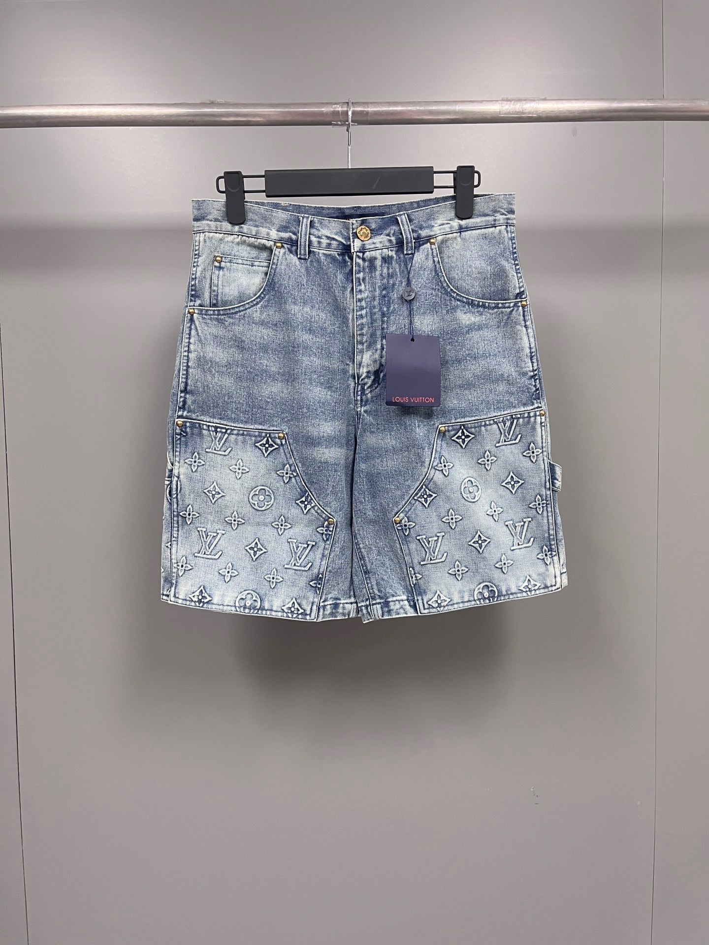 Blue Short Jeans - Size 32