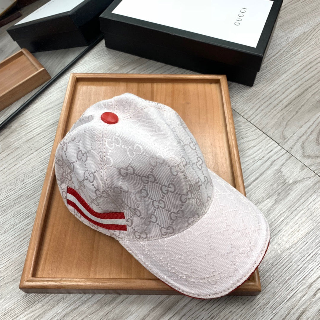 Gorras blancas