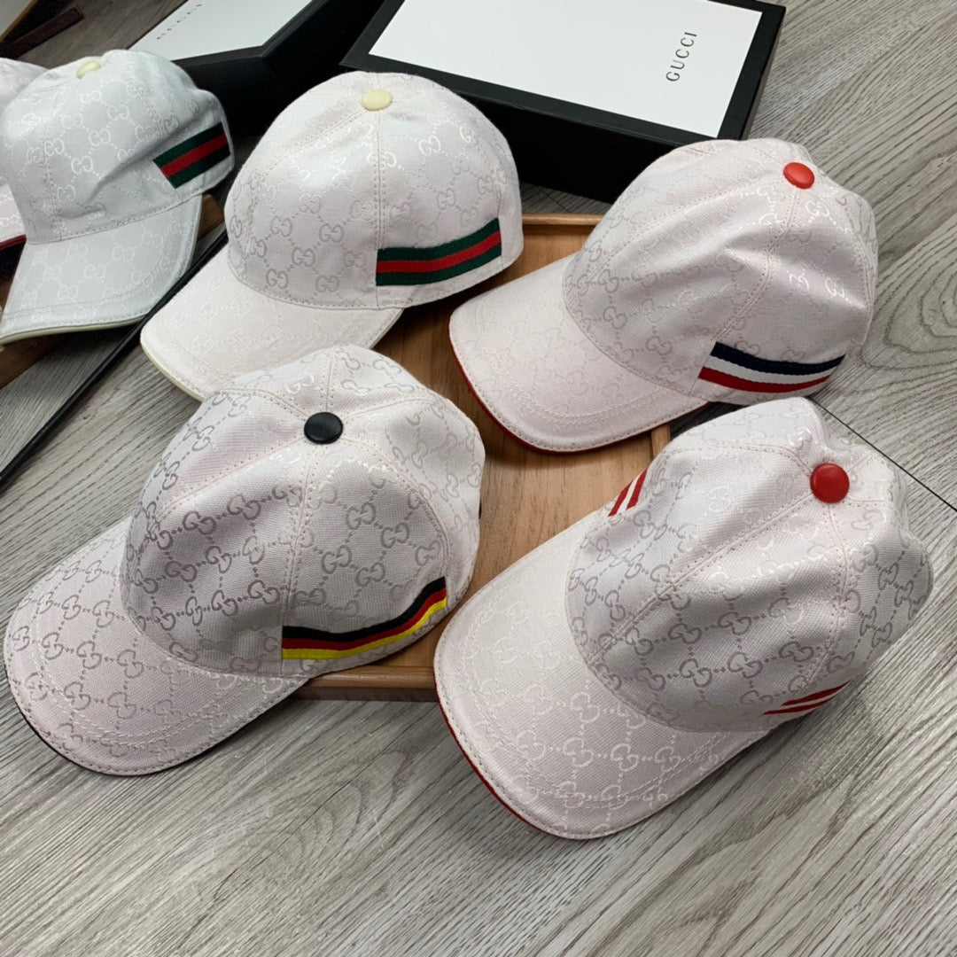 Gorras blancas