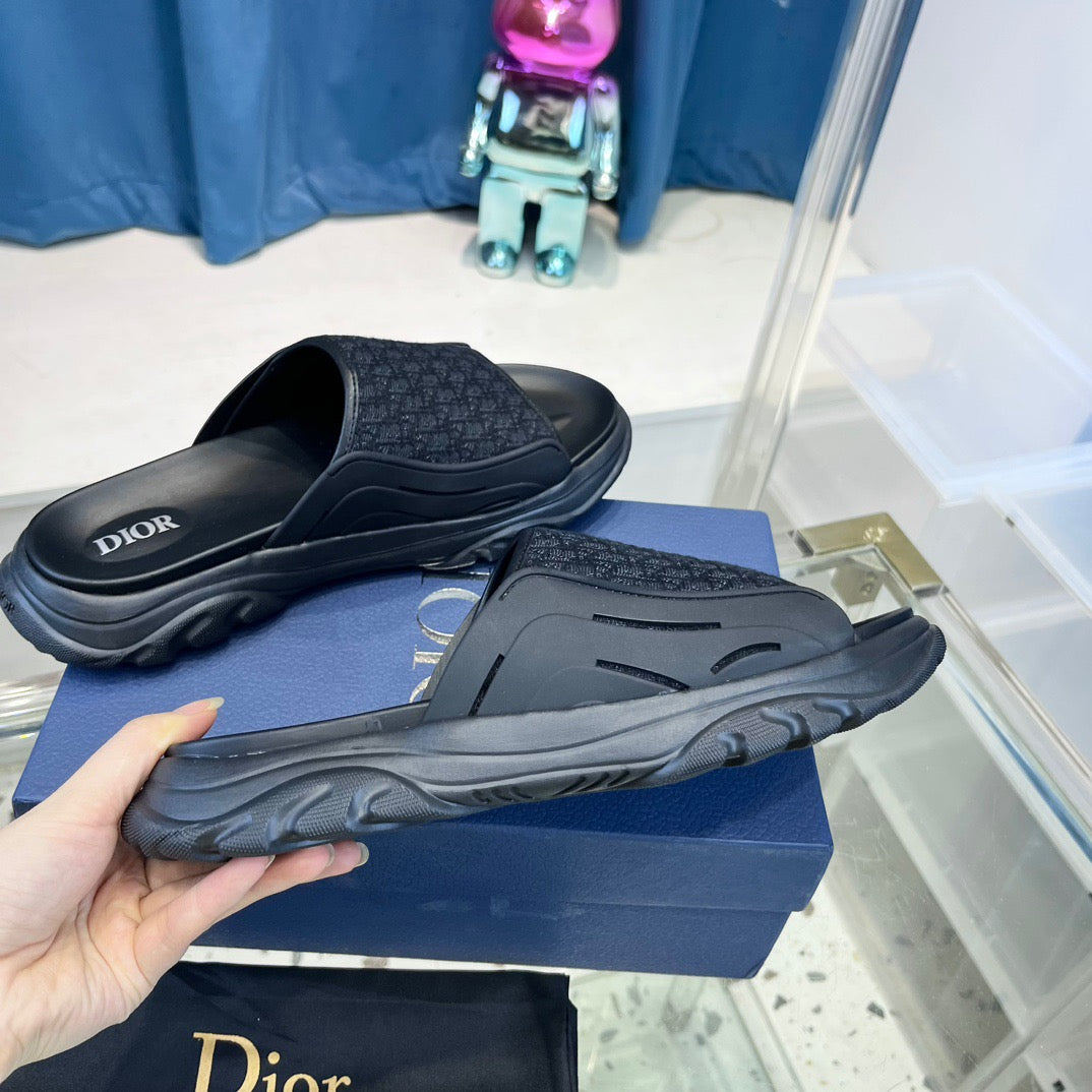 Mehrfarbige Schuhe