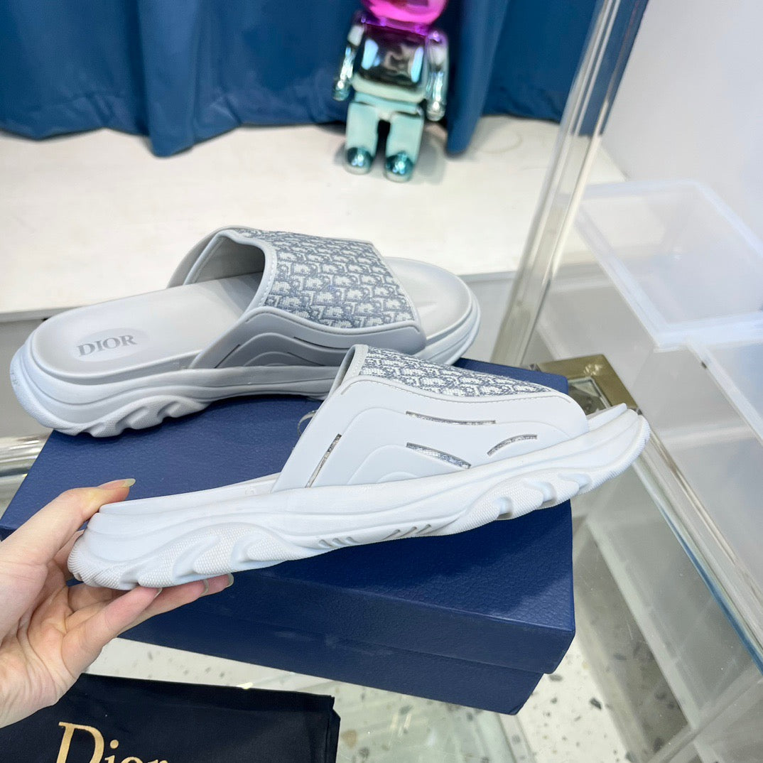 Mehrfarbige Schuhe