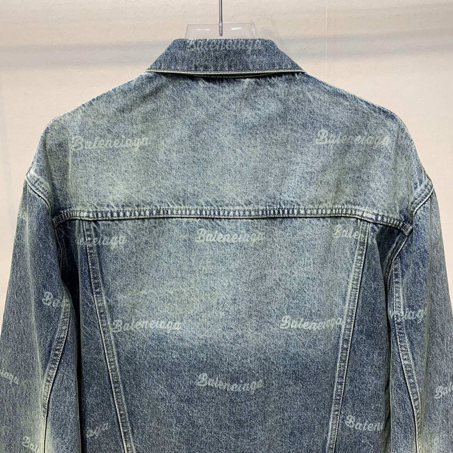 Chaqueta azul grisácea