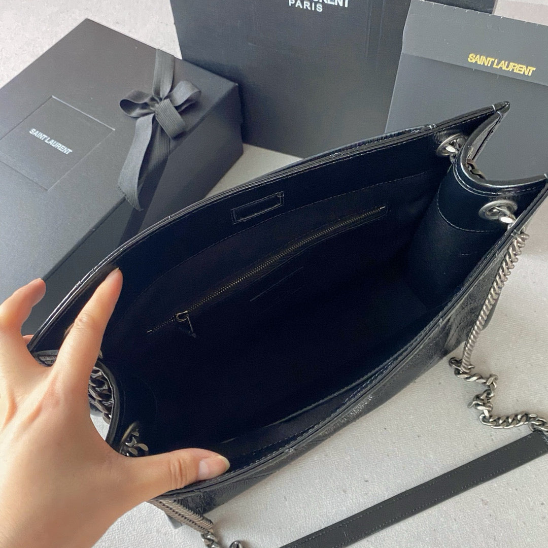 Bolso negro