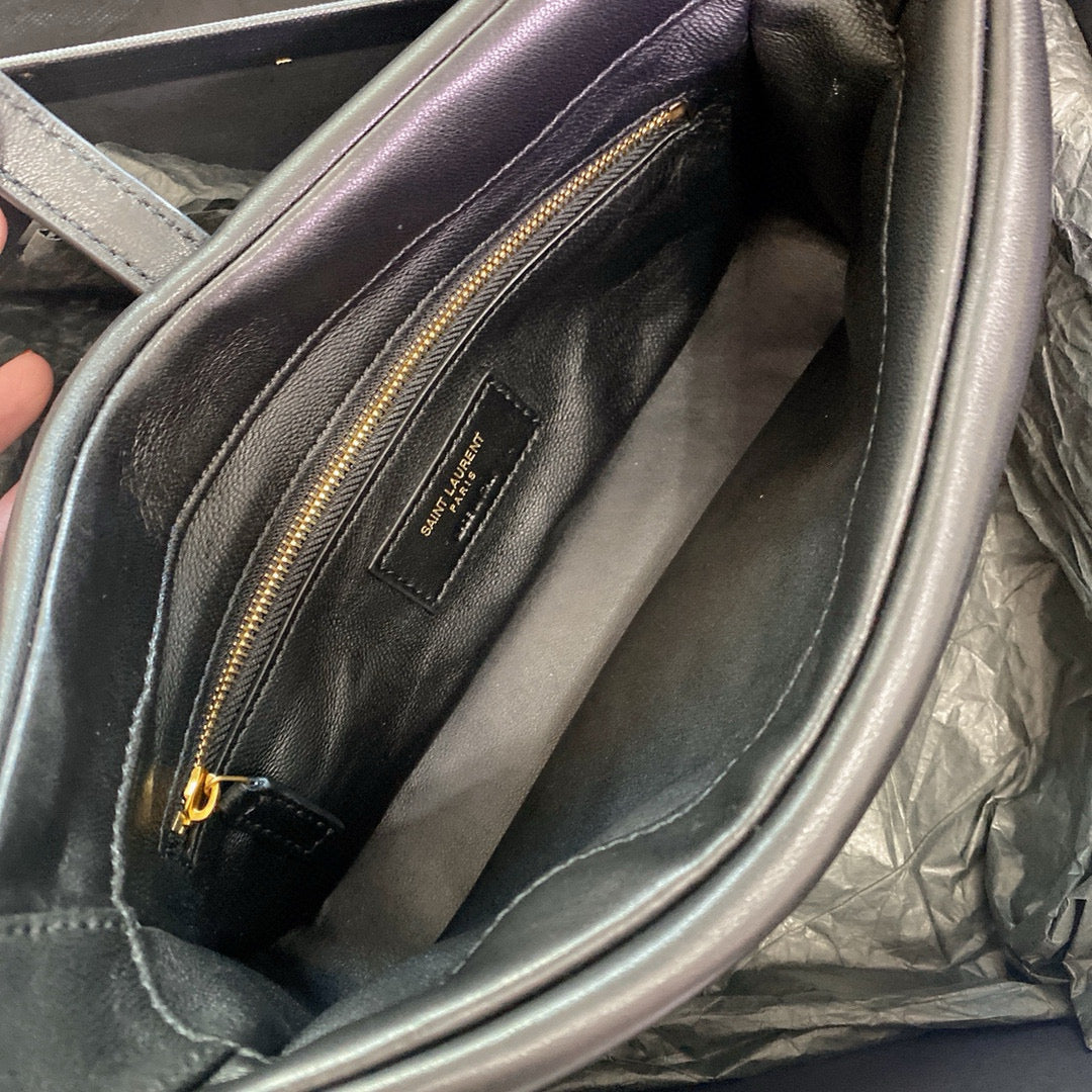 Bolso negro