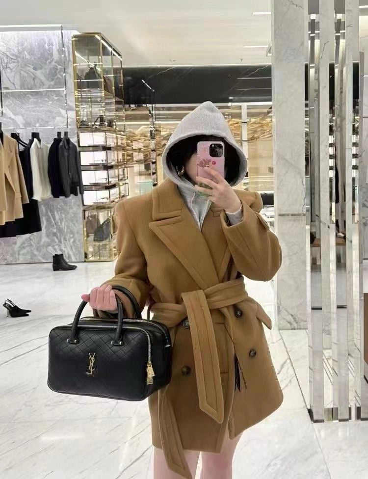 Bolso negro