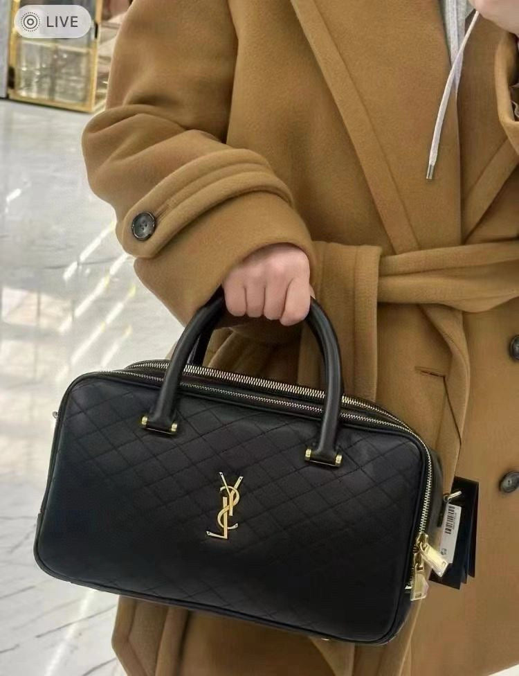 Bolso negro