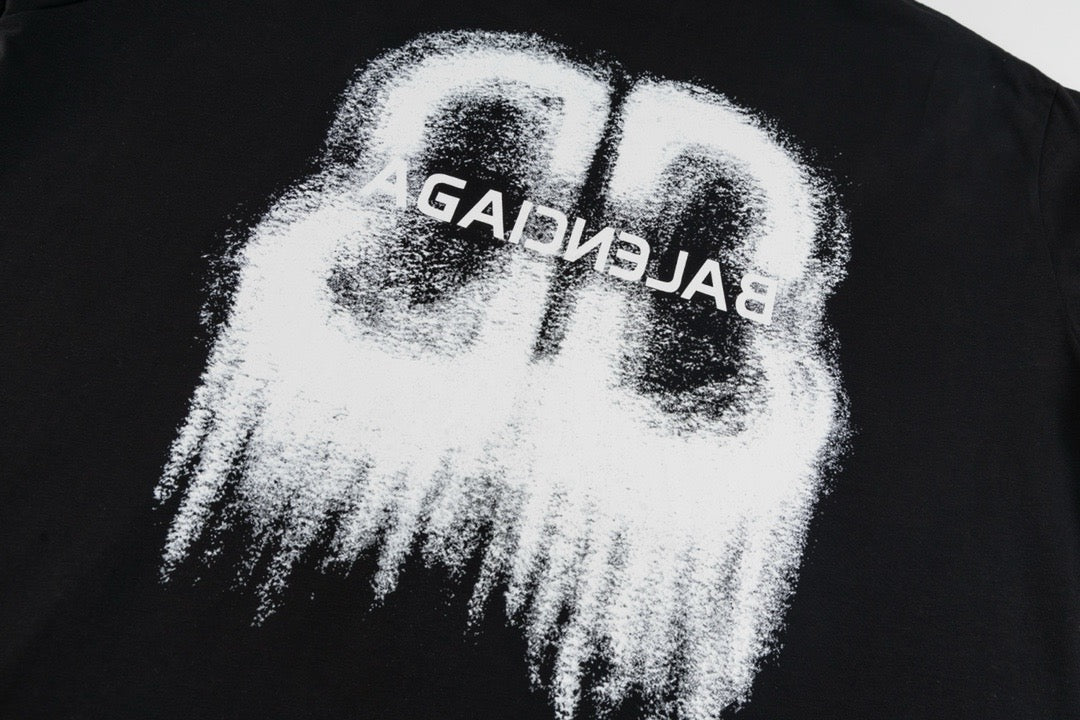 Camiseta en blanco y negro