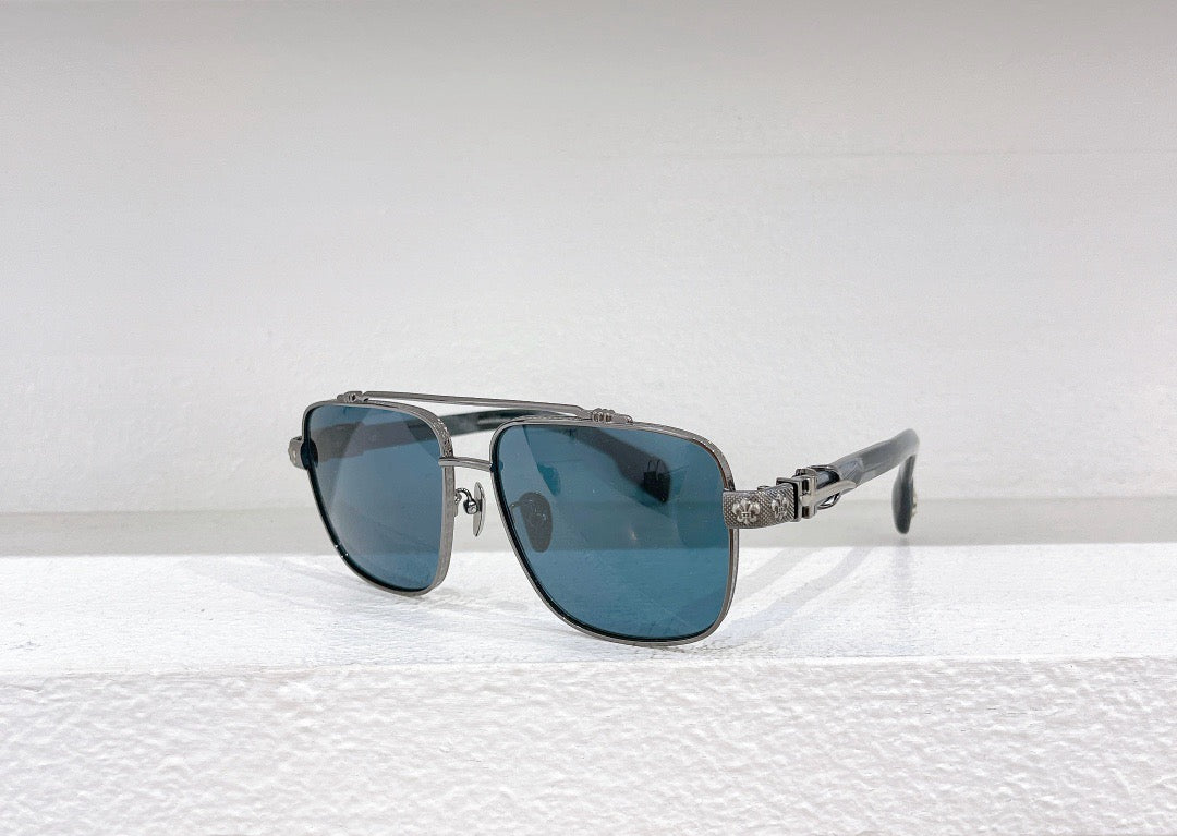 Gafas de sol azules, marrones y negras