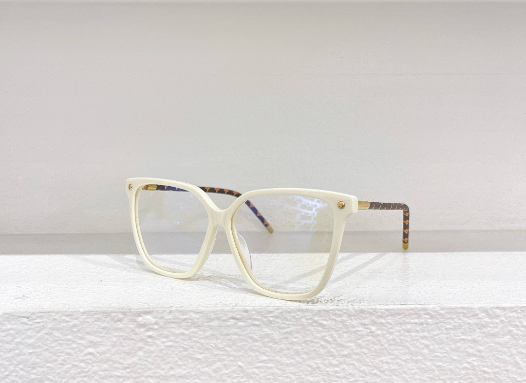 Gafas de sol negras, marrones y blancas