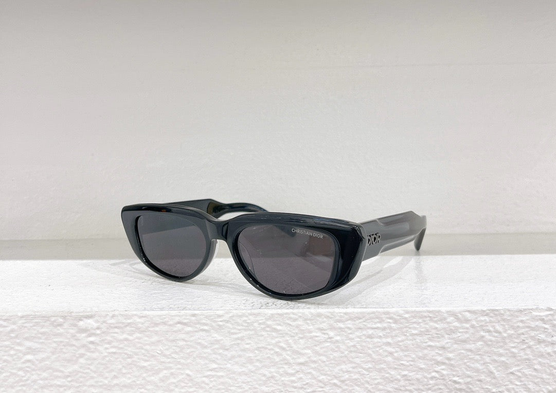 Red,Black and White Sunglass