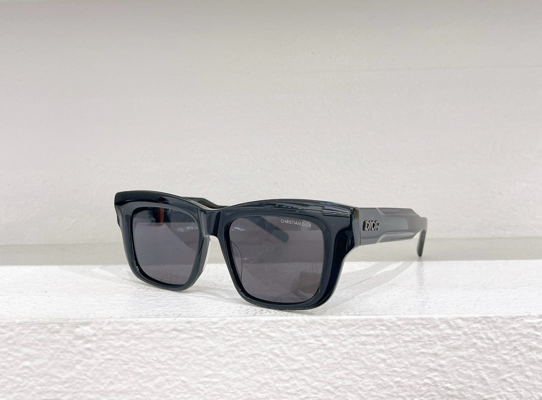 Black,Blue,Green and White Sunglass