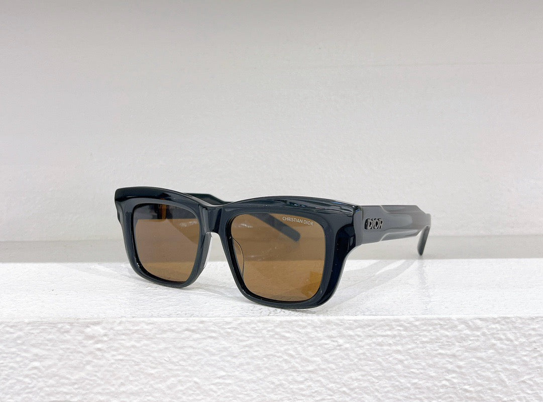 Black,Blue,Green and White Sunglass