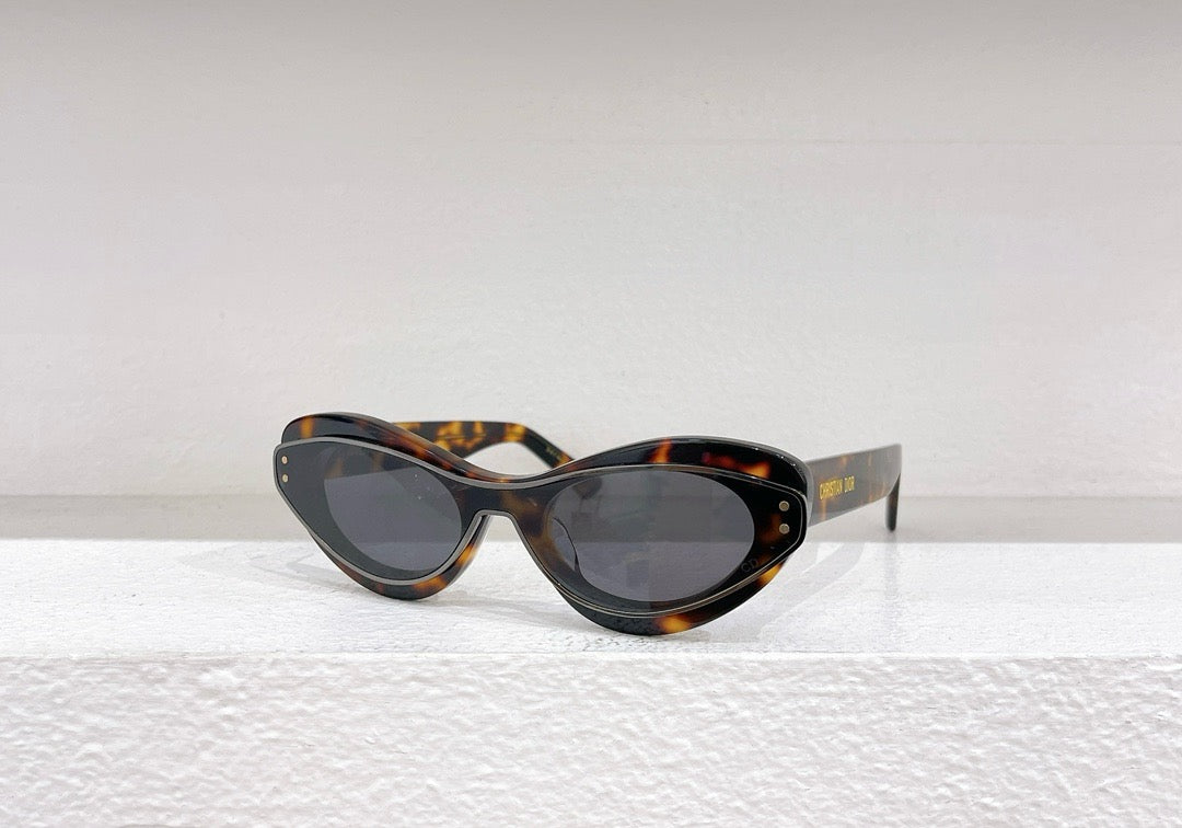 Black and White Sunglass
