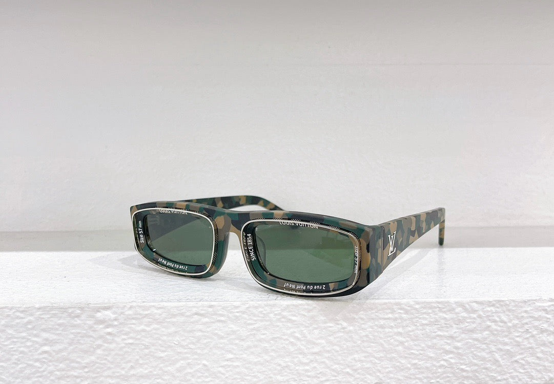 Gafas de sol amarillas, rojas, verdes y negras