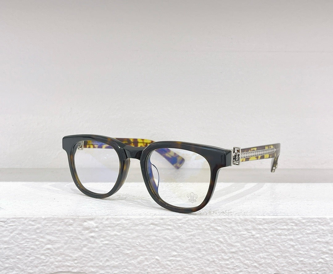 Gafas de sol negras, blancas y marrones
