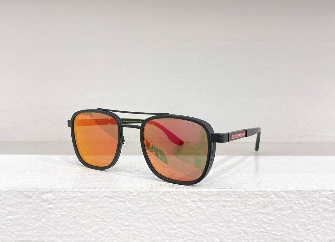 Gafas de sol negras, marrones, azules, celestes y verdes