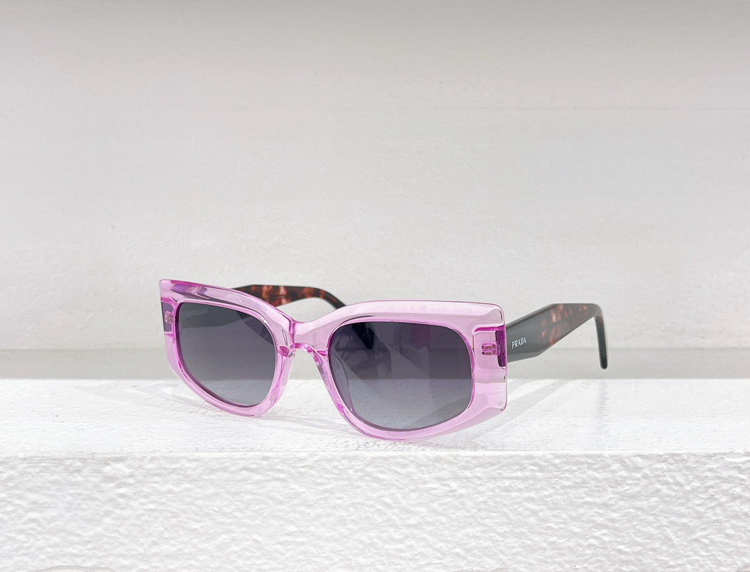 Gafas de sol negras, rojas y blancas