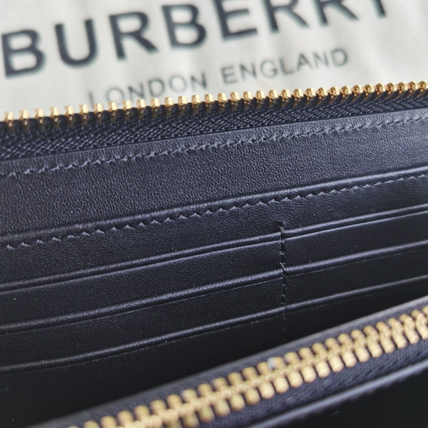 Cartera multicolor